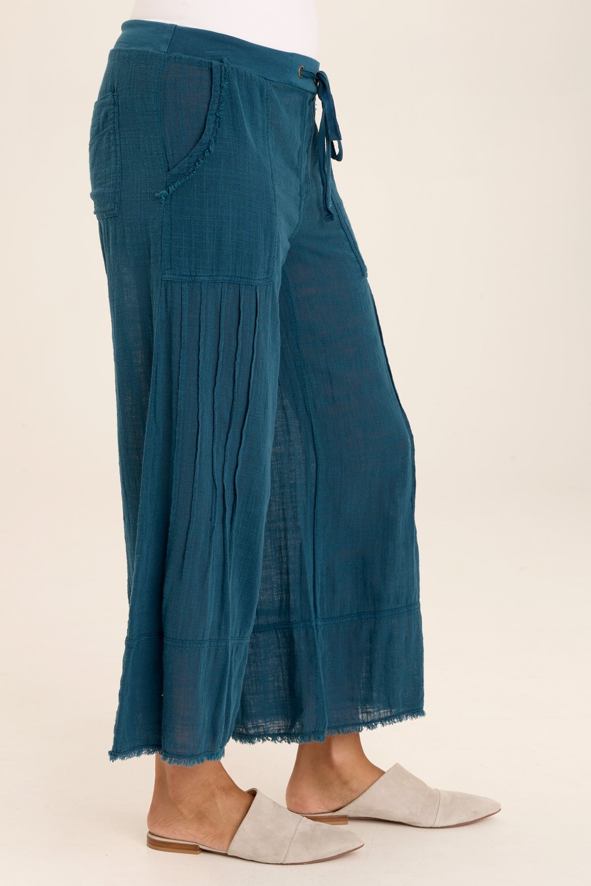 Wearables Ace Distressed Wide Leg Crop